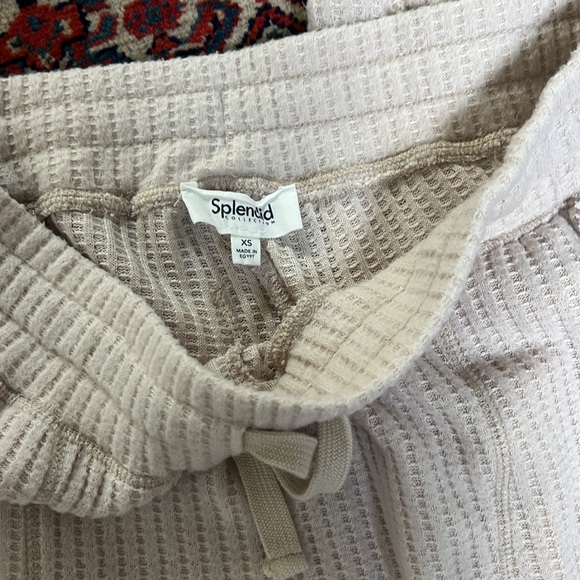 Gorgeous super soft waffle knit jogger set from Splendid - Picture 7 of 9